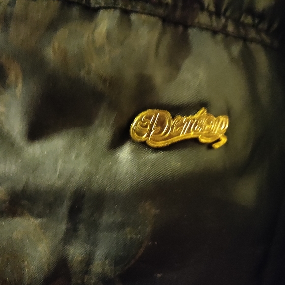 Jacket - Picture 7 of 8